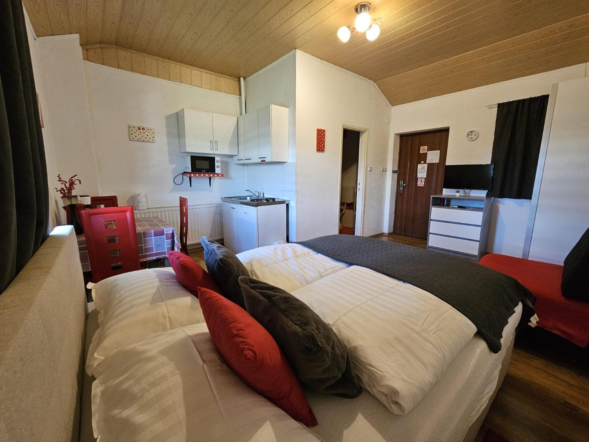 House Petra Apartment Rakovica Ngoại thất bức ảnh